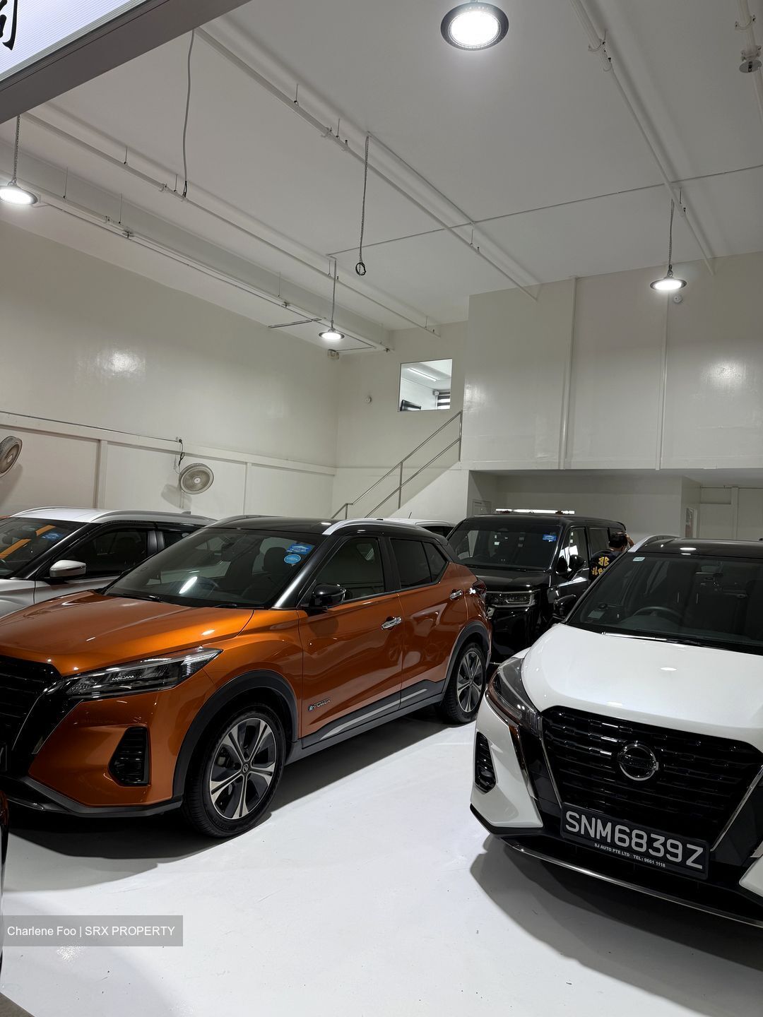 Carros Centre (D25), Factory #535568291